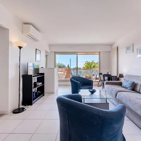 La Badine For 4 By Sunset Apartment